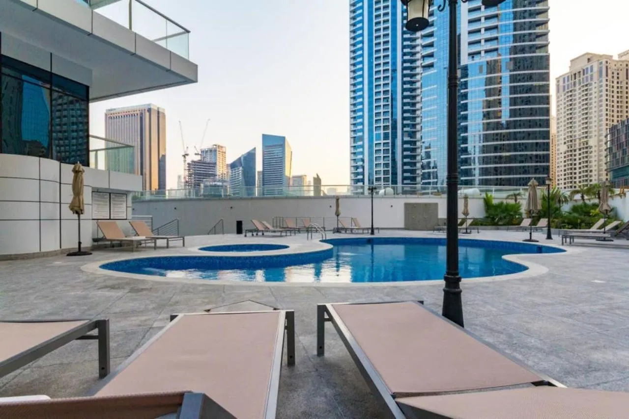 Continental Tower, Dubai Marina - Luton Vacation Homes
