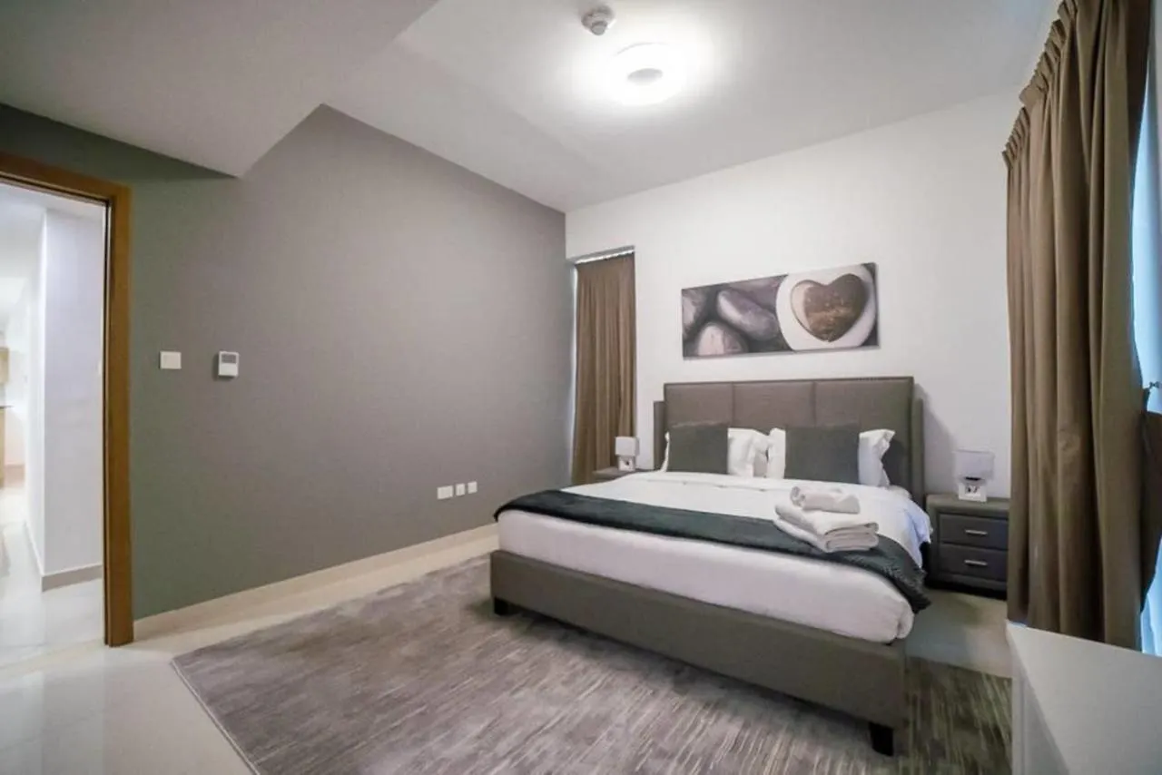 Continental Tower, Dubai Marina - Luton Vacation Homes 0*,