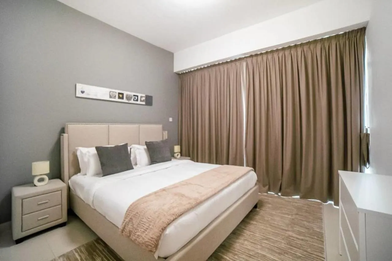 Continental Tower, Dubai Marina - Luton Vacation Homes شقة